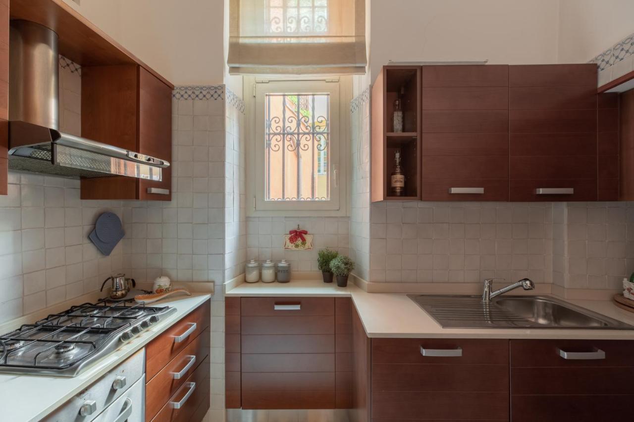 Iflat Elegant And Luxury Apartment Near Pantheon روما المظهر الخارجي الصورة