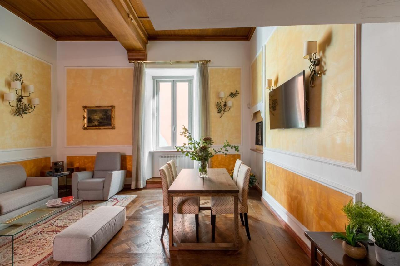Iflat Elegant And Luxury Apartment Near Pantheon روما المظهر الخارجي الصورة
