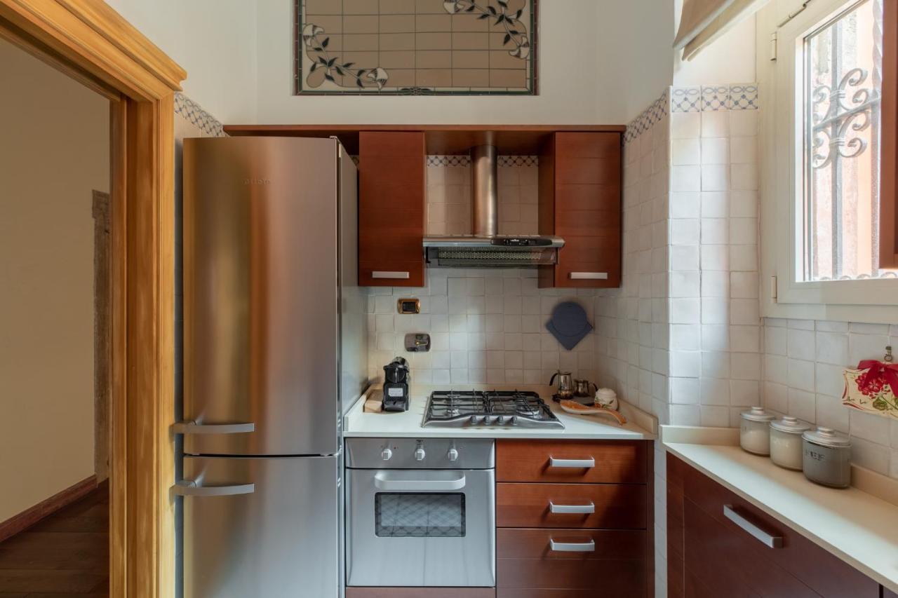 Iflat Elegant And Luxury Apartment Near Pantheon روما المظهر الخارجي الصورة